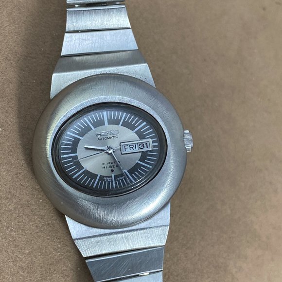 SOLD Vintage 1960's Seiko Automatic 21 Jewels Hi-Beat - Picture 2 of 6